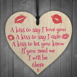 Red Ocean A Kiss To Say I Love You Wooden Heart Hanging Sign Gift Wedding Valentines Day