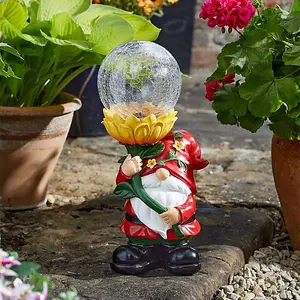 Solar Wizard Ornament with Colour Changing LED's