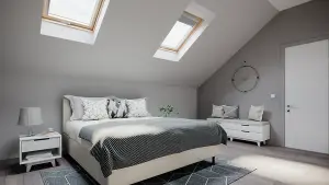 YARDLITE Roof Window Grey / White Wood Centre Pivot Loft Skylight + Flashing - C2A - 55cm (W) x 78cm (H), LSX Slate Flashing