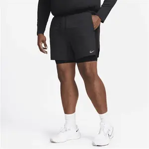 Nike Stride Men's Dri-FIT 13cm (Approx.) Hybrid Running Shorts - Black - Polyester