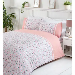 Brill Floral Duvet Cover Set with Pillowcases Blush / 135 x 200 cm