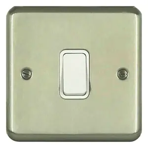 Deta 1903SCW Light Switch 10 Amp 1 Gang 2 Way 10 Amp Satin Chrome / White Insert