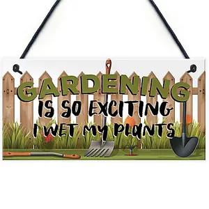 Red Ocean Gardening Plaque So Exciting I Wet My Plants Funny Novelty Garden Shed Sign Summerhouse Sign Friendship Gift