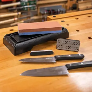 Axminster Workshop Wetstone & Diamond Sharpening Kit