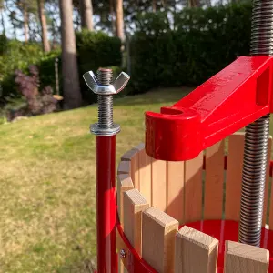 12 Litre Traditional Fruit and Apple Cider Press with Cross Bar and T Handle