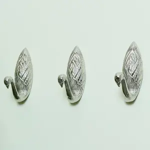 Melody Maison Set of 3 Silver Metal Swan Wall Hooks