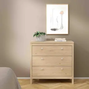 Madrid Chest 3 Drawers in Jackson Hickory Oak