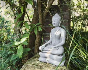 Traditional Meditating Small Buddha statue