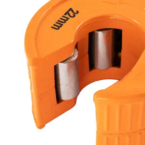 Vaunt Copper Pipe Cutter Double Pack 15mm and 22mm Plumbers Pipe Slice V1429000