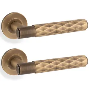 2 PACK - PAIR Diamond Lever on Round Rose Door Handle - Antique Brass Concealed Screw