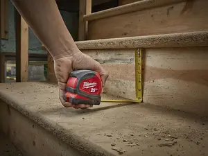 Milwaukee Hand Tools 4932459594 Pro Compact Tape Measure 8m (Width 25mm) (Metric Only) MHT932459594