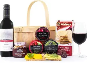 Luxury Cheese And Wine - Cheese And Wine Christmas Hamper - Christmas Gifts - Xmas Hampers - Festive Hampers - Family Christmas - Cheese Christmas