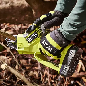 Ryobi ONE+ Brushless Pruning Saw Kit (1 x 2.0Ah) 18V - RY18PSX10A-120