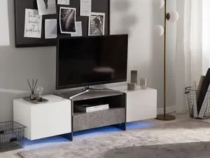 Beliani Modern TV Stand White RUSSEL