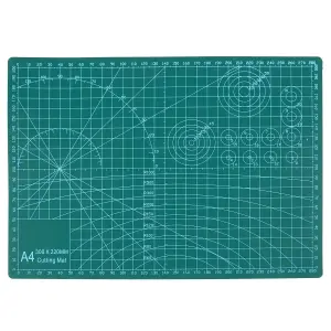 Blackspur - Cutting Mat - A4 (22 x 30cm) - Green