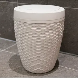 Wicker Swing Top Rubbish Bin - 5L