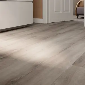 GoodHome Mambo Light Grey Natural Wood effect Synchronic Click vinyl Plank Sample