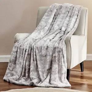 Fur Throw Blanket Soft Warm Winter Luxury Cosy Bed Cover Sofa Duvet Faux Fleece Mink, Single 150X125