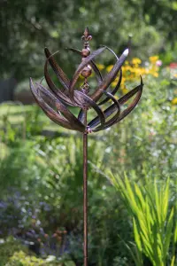 Windsor Garden Wind Sculpture - Brushed Copper