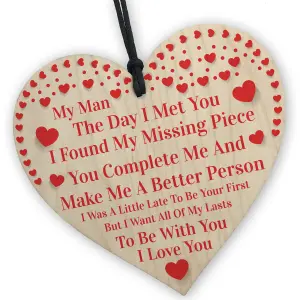 Red Ocean MY MAN Anniversary Gift For Men Wooden Heart Plaque Birthday Gift For My Man, Husband, Boyfriend, Valentines Day Gifts