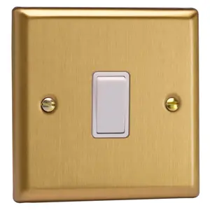 Varilight 1-Gang 10A 1- or 2-Way Rocker Switch Brushed Brass