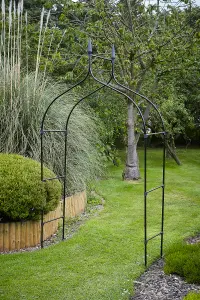 Black Gothic Metal Garden Arch Plant Rose Trellis Support