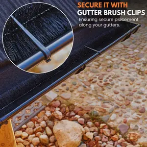 Gutter Brush Pack of 3 - Brush size 4m with 15 Gutter brush clips, Black Guttering Leaf Guard Total Length 12 m Stop Leaves Moss