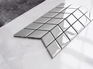 Glass mosaic on mesh for bathroom or kitchen 17.2cm x 29.8cm - Mini Silver Chevron