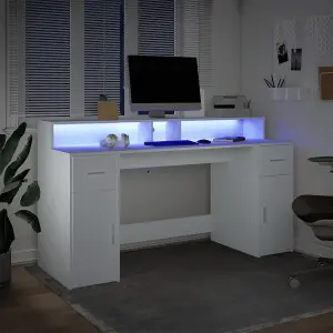 Berkfield Desk with LED Lights White 160x55x91 cm Engineered Wood