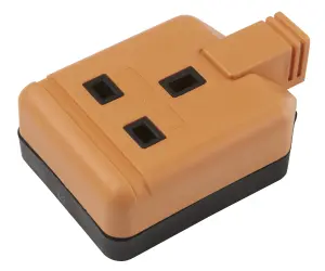 B&Q Orange 13A 1 Gang Unswitched Trailing socket