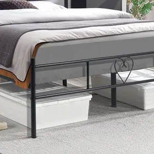 Aaru Bed Frame Black / Double (4'6)