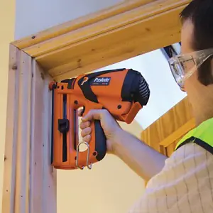 Paslode 6V Cordless Gas nail gun IM65A