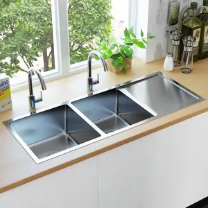 Berkfield Handmade Kitchen Sink with Strainer Stainless Steel