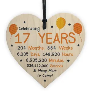 Red Ocean 17th Birthday Novelty Wooden Heart Gift For Son Daughter Brother Sister Friend