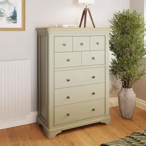 8 Drawer Chest Of Drawers Solid Painted Oak Sage Green Ready Assembled