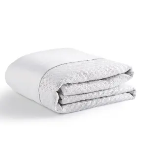 Catherine Lansfield Deco Sequin Quilted 240x260 cm Bedspread White