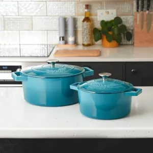 Cast Iron Casserole Set of 2 20cm & 26cm / 2.8L & 5.8L Dishes Oven Proof Enamelled Cast Iron Pans with Lids