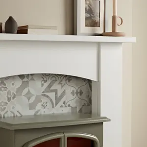 Focal Point Nebraska White & black MDF Artisian Fireplace surround set