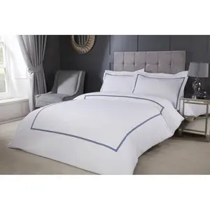 Ervin Linen Geometric Shapes Duvet Cover Set with Pillow Shams White/Navy / Super King - 2 Standard Pillowcases