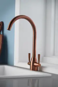 Deva Carlow Dual Lever Kitchen Sink Mixer Tap In Brushed Copper - Sleek & Durable Swan Neck Design - With Swivel Spout