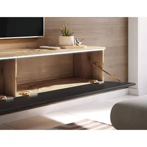 Doyal Tv Stand for Tvs up to 78 " Wotan/Black