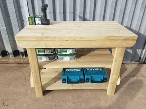 Indoor/outdoor workbench pressure treated station (H-90cm, D-64cm, L-90cm) with double shelf