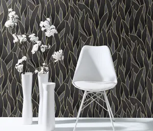 Non-woven wallpaper with natural elegant glamour look