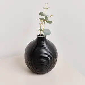 Melody Maison Black Metal Ribbed Swirl Vase - 17cm