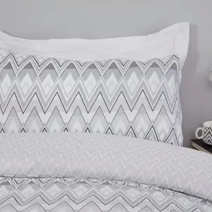 Sleepdown Zig Zag Geometric Monochrome Duvet Set Quilt Cover Polycotton Bedding King Size