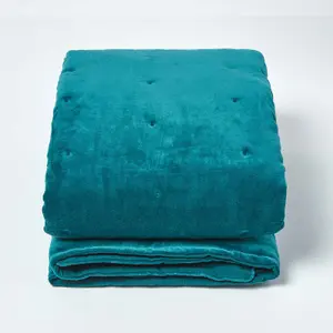 Homescapes Emerald Green Velvet Quilted Throw, 150 x 200 cm