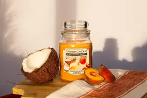 Yankee Candle Large Jar Candle - Coconut Peach Smoothie