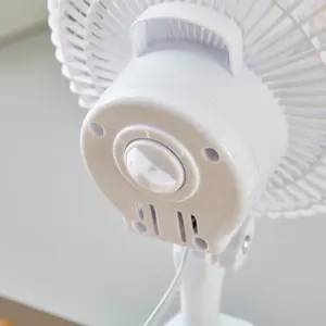 Neo Mini Clip Base Mount Desk Fan - White