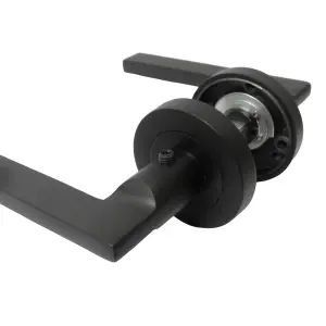 UNO Door Handle Modern Matt Black Lever on Rose Internal Internal Handles + 64mm Latch