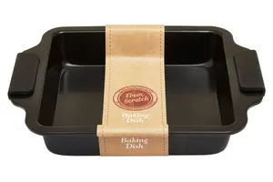 Interiors by Premier Reliable Small Black Baking Dish, Durable Cake Dish, Non Stick Baking Dish For Perfect Baking Experience